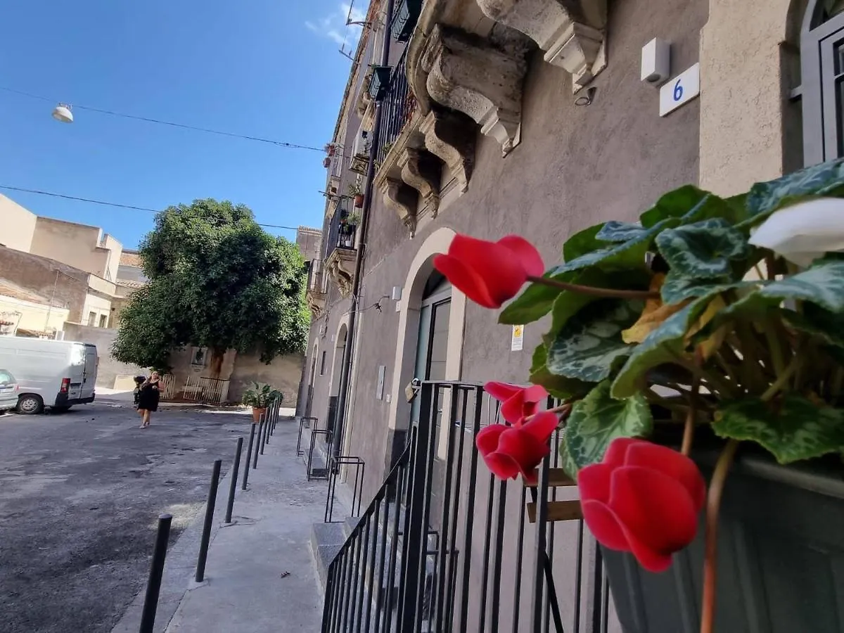 Appartamento A Casa Di Sole Aeroporto di Catania Fontana Rossa