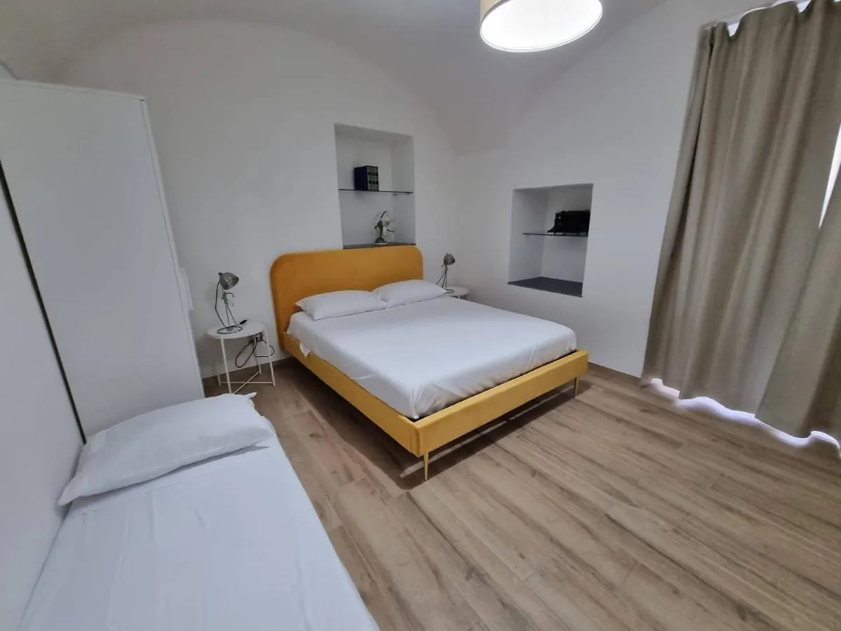 Appartamento A Casa Di Sole Aeroporto di Catania Fontana Rossa 0*,  Italia